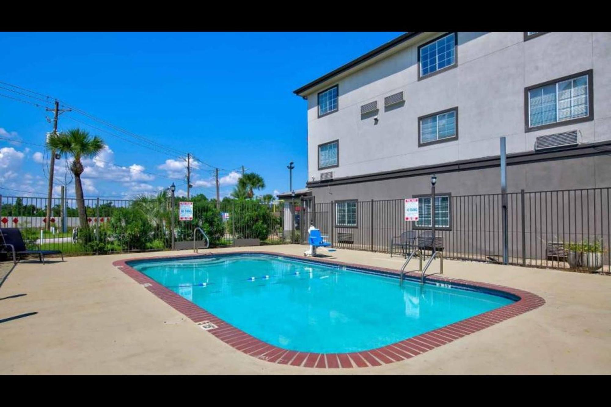 Oyo Townhouse Sulphur,La Extended Stay 外观 照片