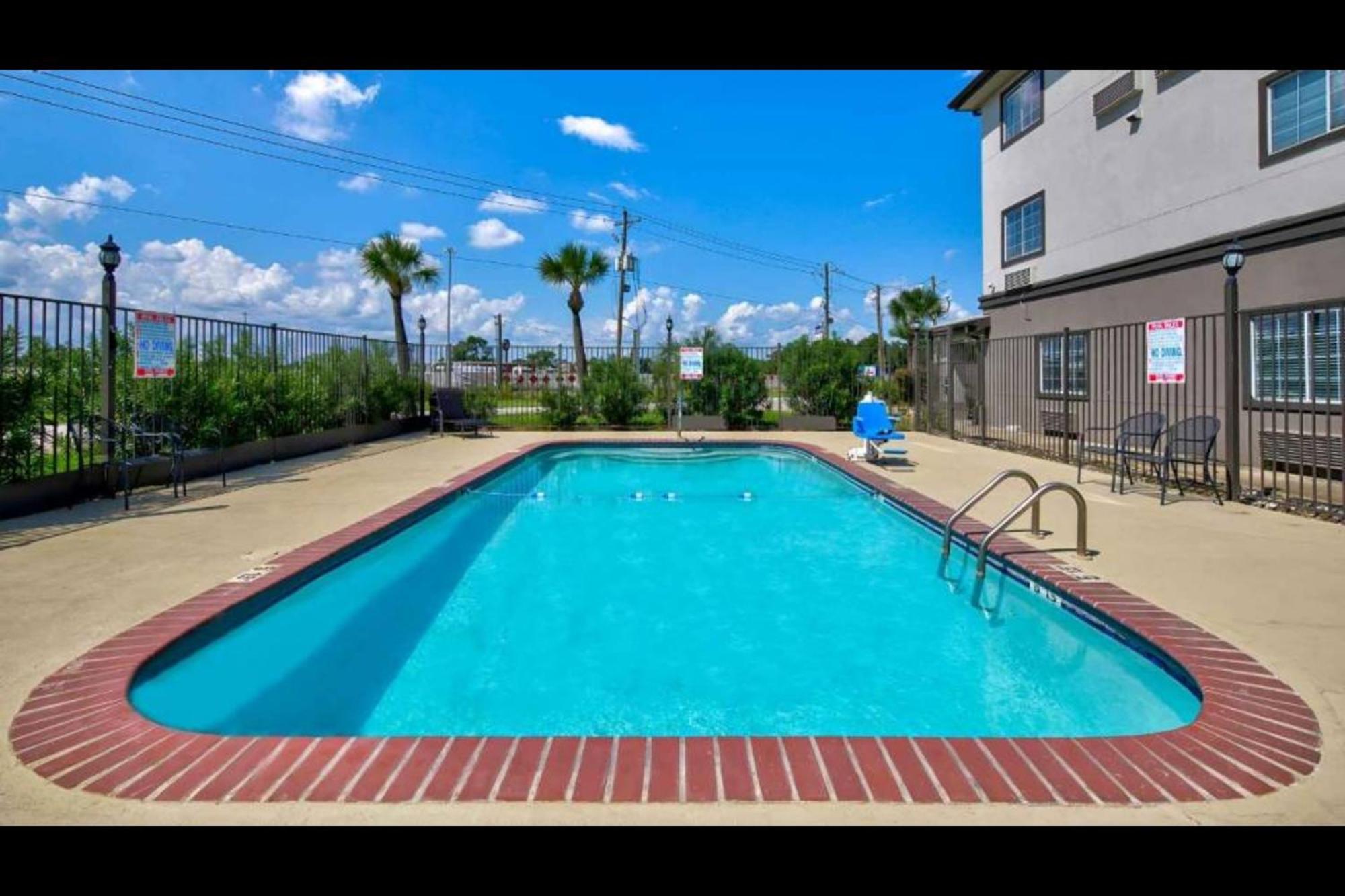 Oyo Townhouse Sulphur,La Extended Stay 外观 照片