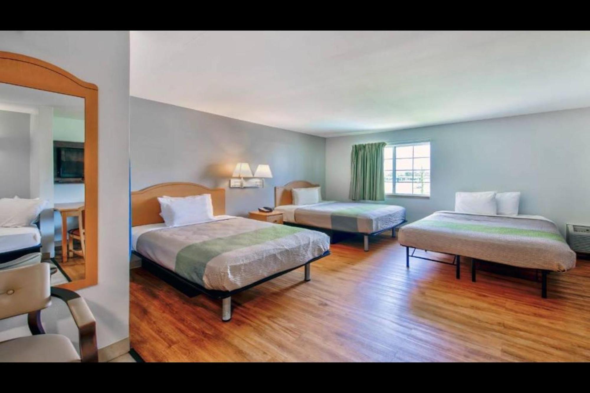 Oyo Townhouse Sulphur,La Extended Stay 外观 照片