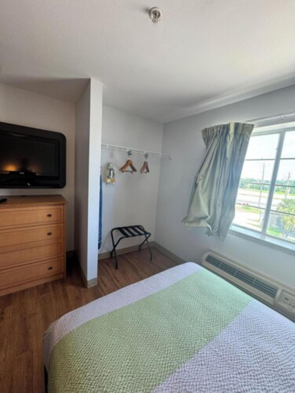 Oyo Townhouse Sulphur,La Extended Stay 外观 照片